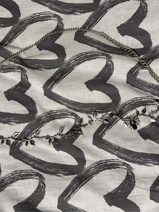 Disturbia Accessories - Disturbia Rosethorn Spider Chain Belt